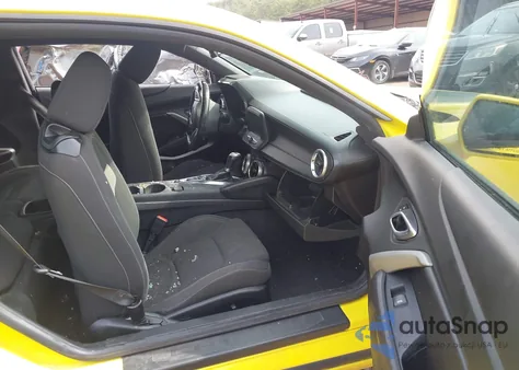 2018 Chevrolet Camaro 1Lt z USA, uszkodzony, nr VIN 1G1FB1RS3J0136552